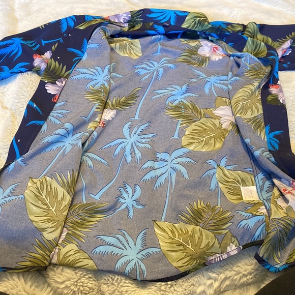 Men’s floral button up - Picture 2 of 7